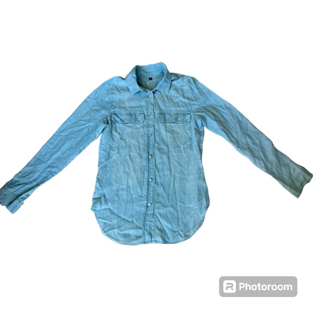 Shirt brand Kut from the Kloth. Like New. Size S